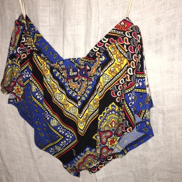 Crop top - Picture 2 of 2